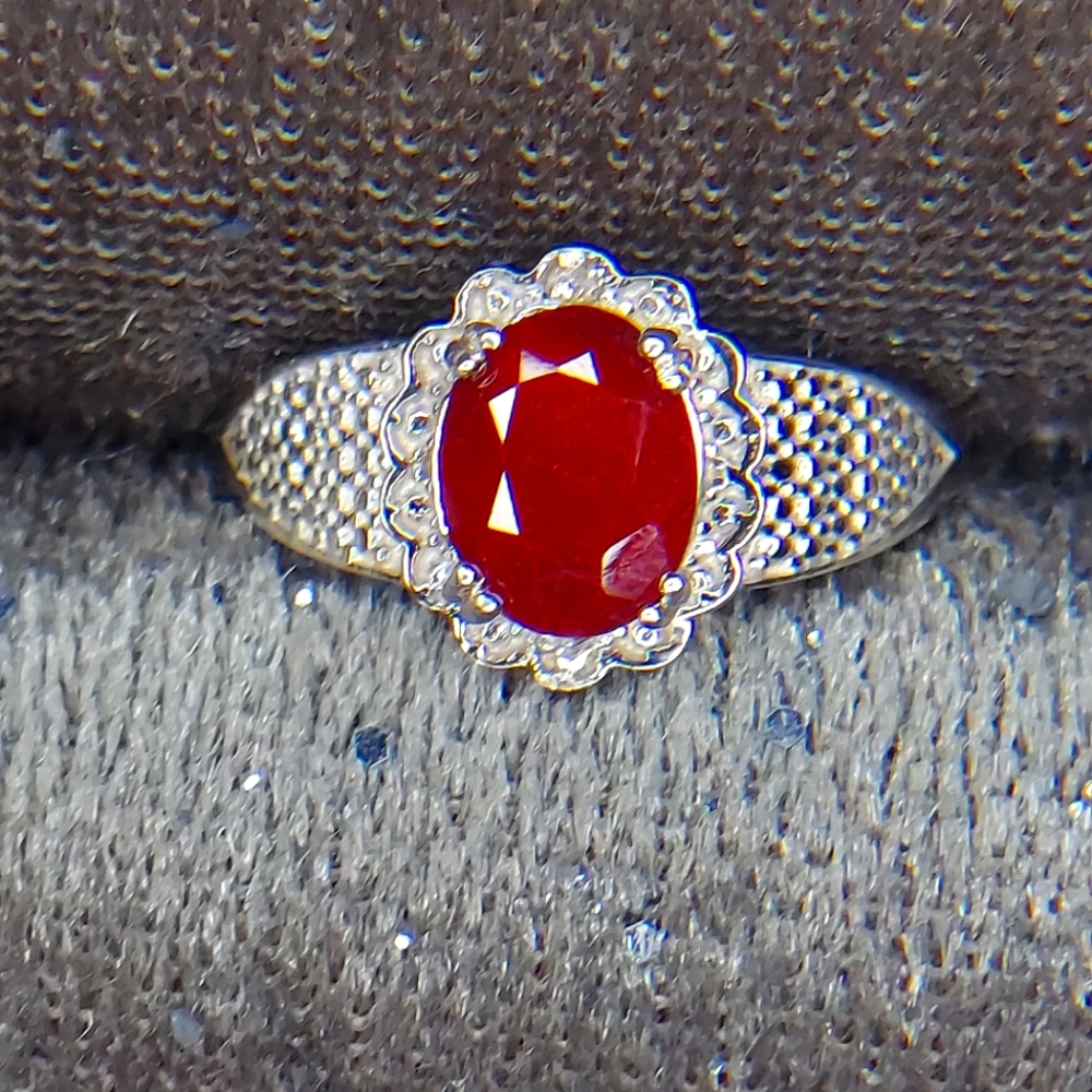 Ruby & Diamond ring